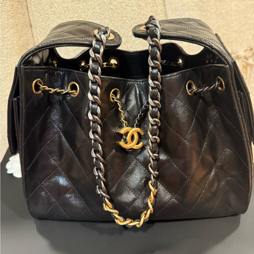 Chanel 25 Small